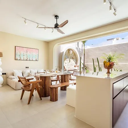 Casa Arena 2 Central Canggu